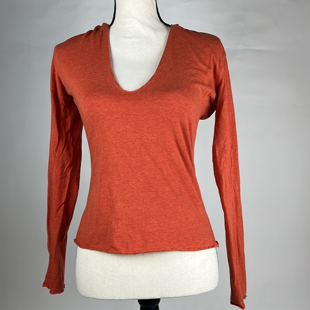 Lucy long sleeve hooded shirt in tangerine orange - size XS